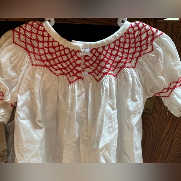 Pleats and Stitches smock - Picture 3 of 5